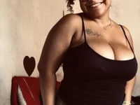 peituda25 webcam model