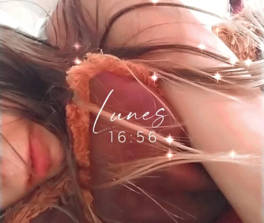 Im_oho_ Chat XXX offline