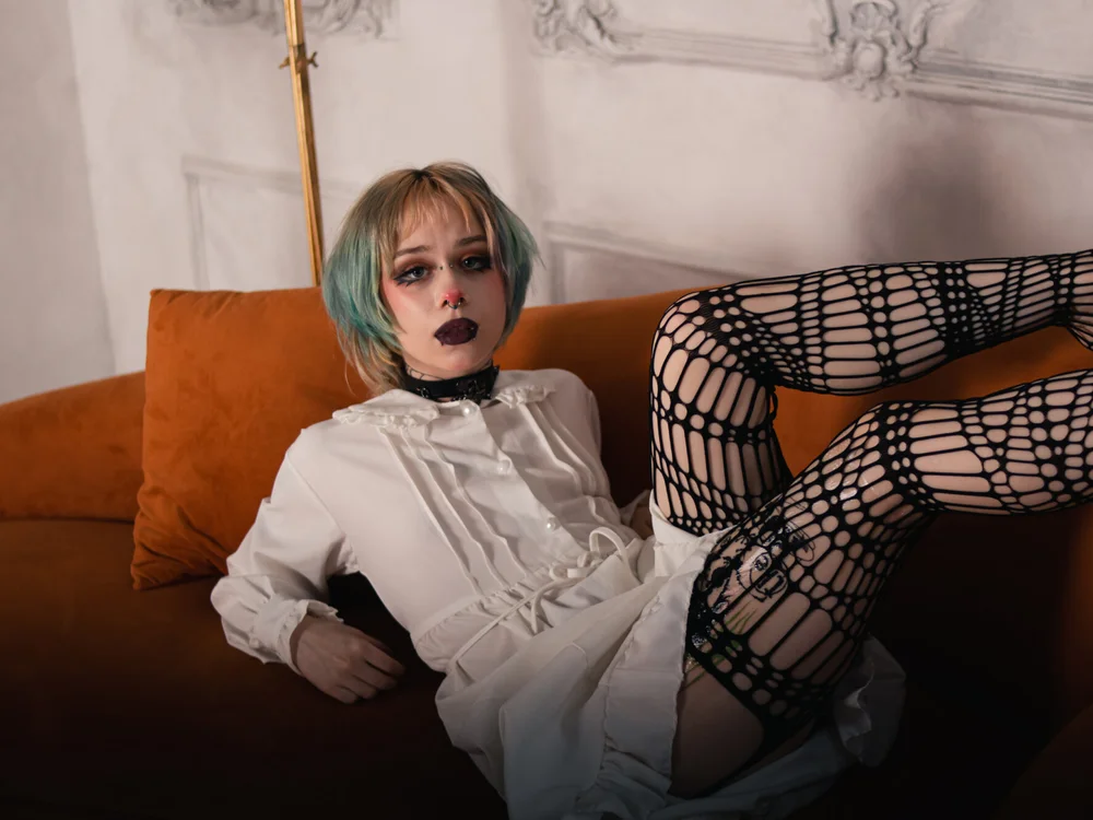 lollyshy__'s Offline XXX Chat