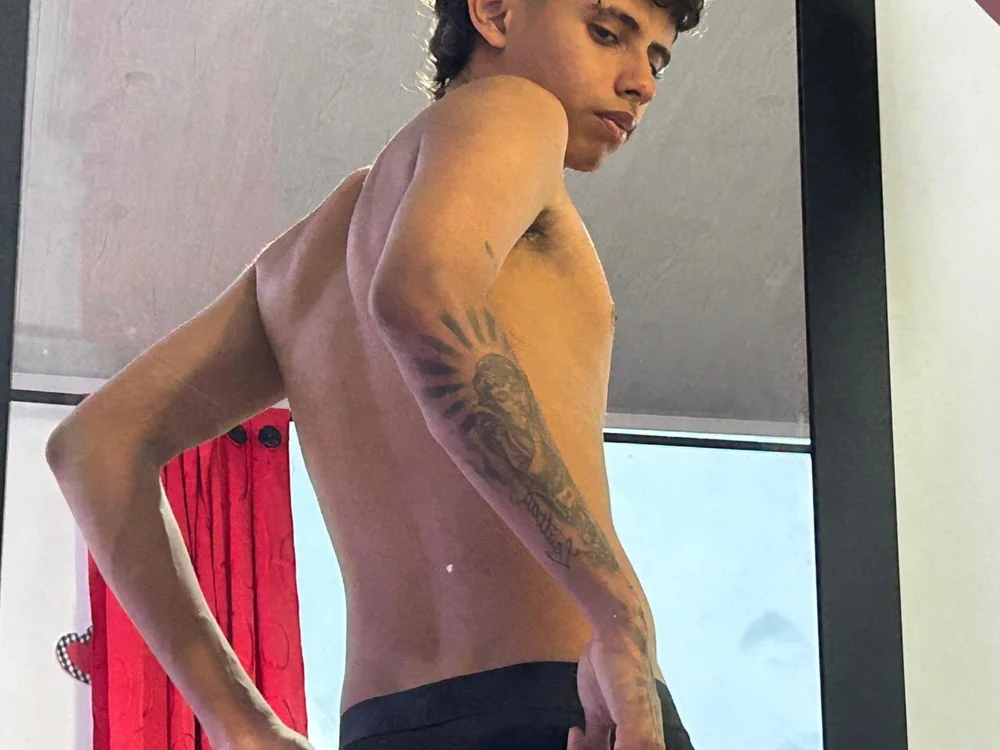 Jacob_twink_Ec Adlı Modelin Çevrimdışı XXX Sohbeti