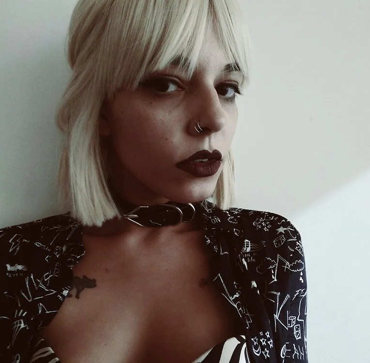 MissAmy24's Offline XXX Chat