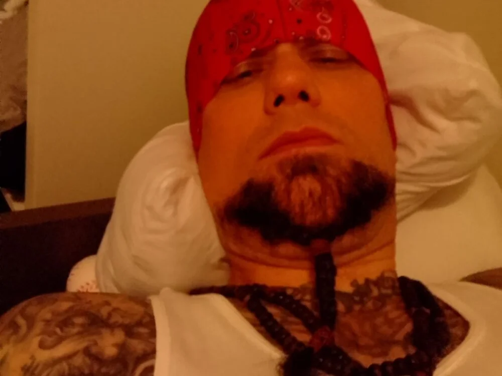 TattooGod's Offline XXX Chat