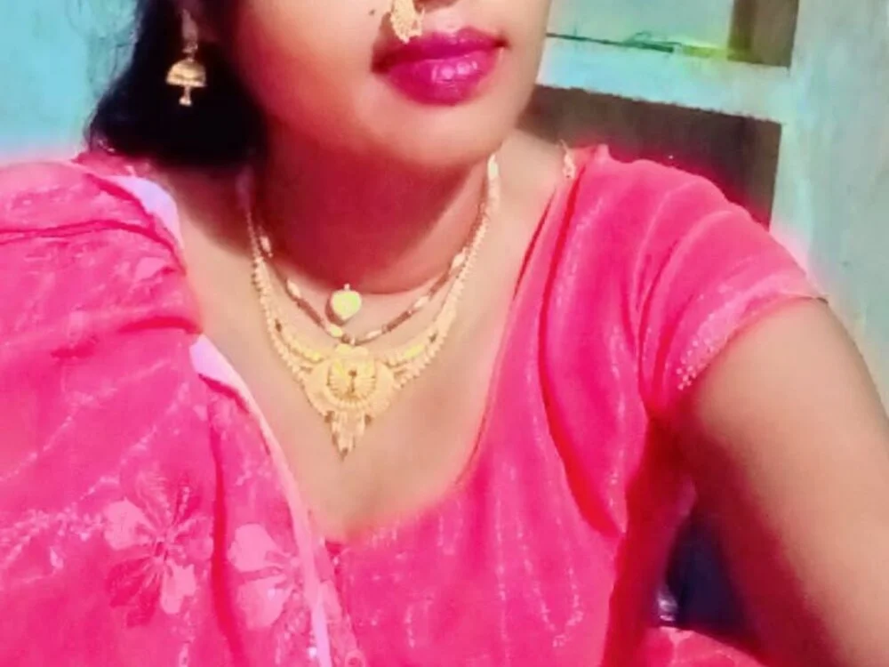 Cm_pooja Offline XXX-Chat