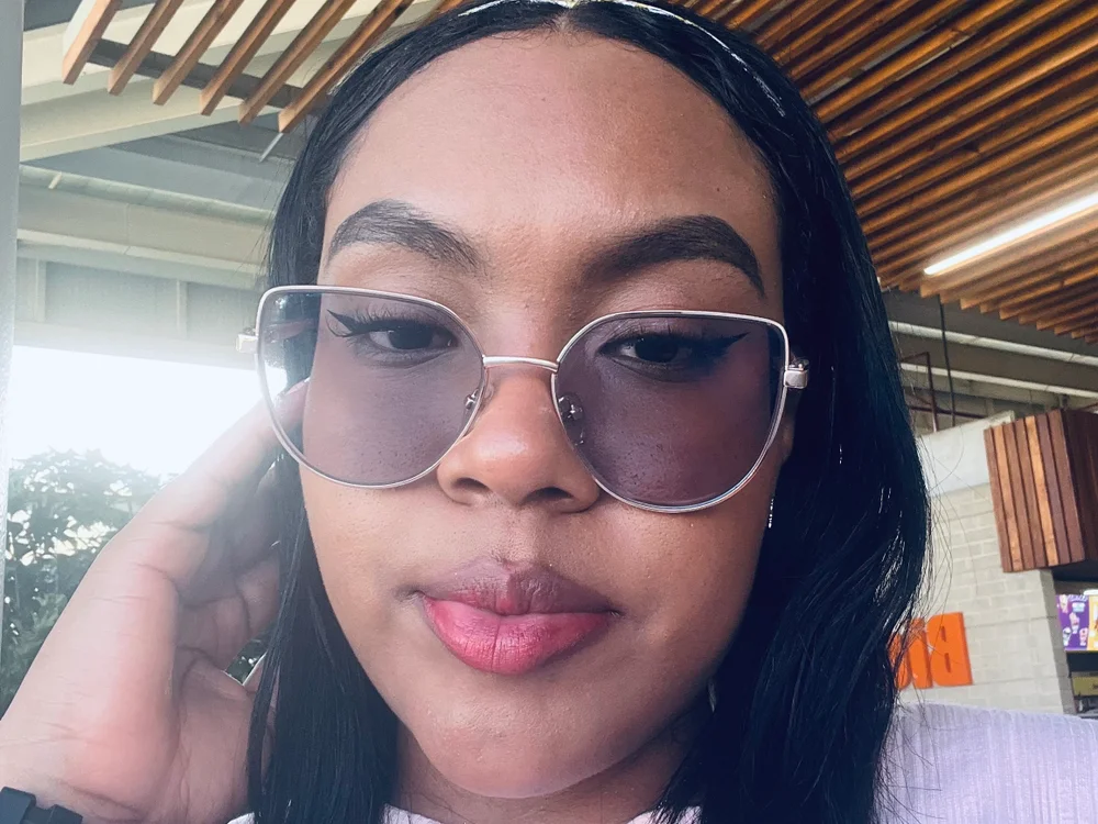 Esmeralda_Duarte's Offline XXX Chat