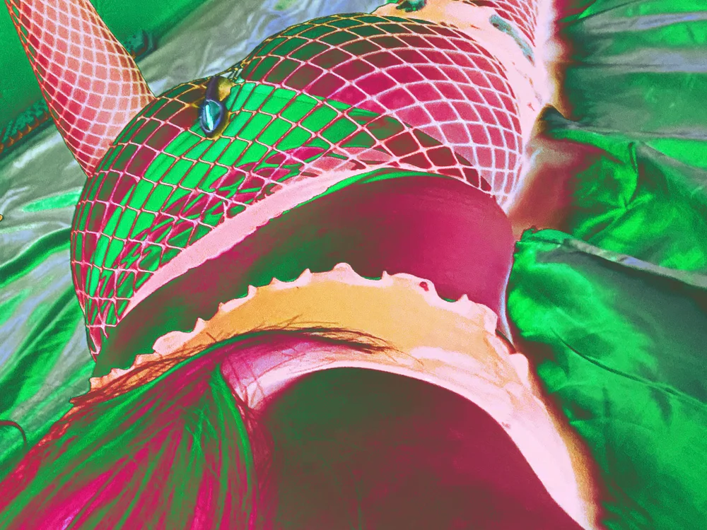 Chatroom XXX hors ligne de Shynesse21