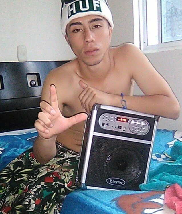 Solito_27 offline XXX-chat