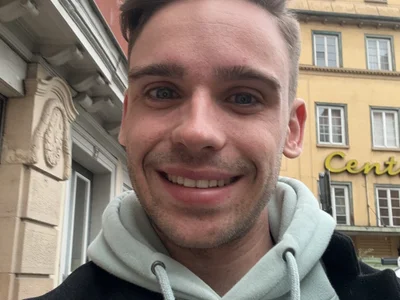 leohotleohot profile