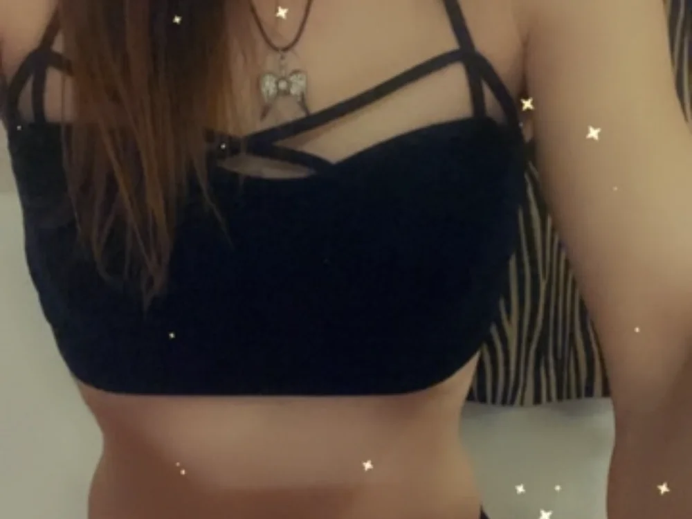 _Eva_69X's Offline Chat Room