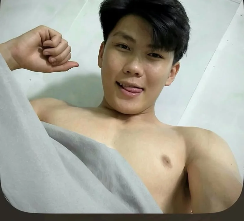 Giahuy_2005 離線 XXX 聊天