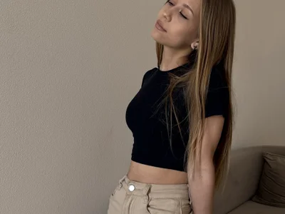 RosieLancaster Female Girls Live Cam Strip