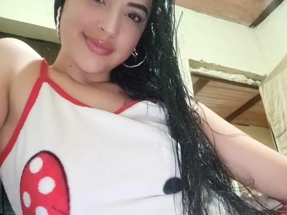 cataleyacano's Offline Chat Room