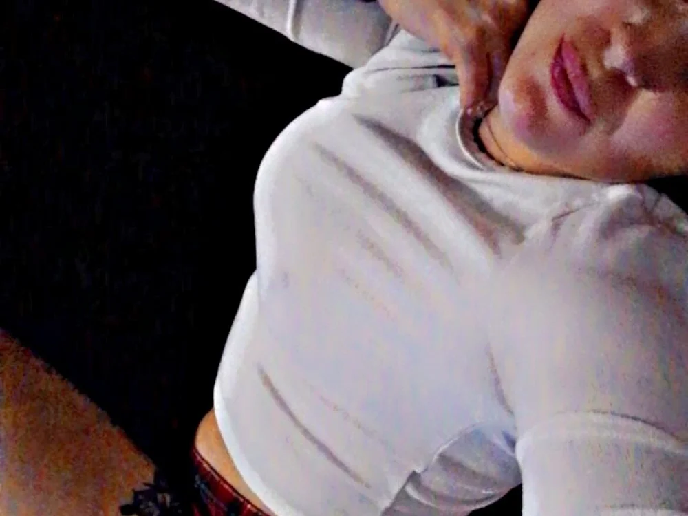 AlicaQDream offline chatrum