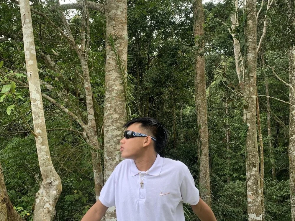 james09xxx offline XXX-chat