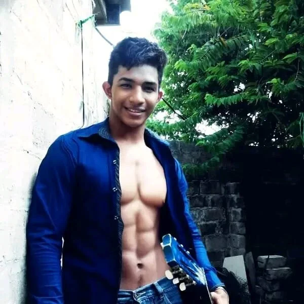 Yeiko_Park2 offline XXX-chat