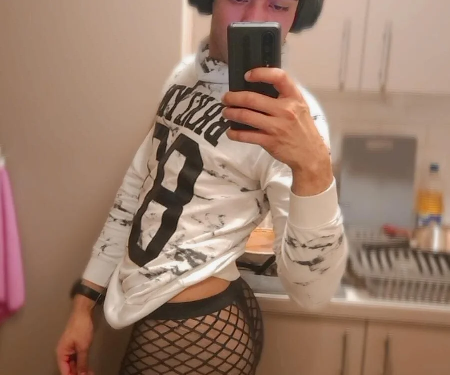 franches_colate's Offline XXX Chat