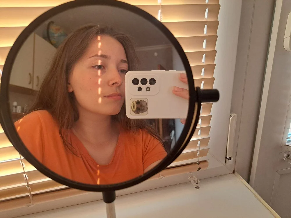 IvyBronsky offline chatrum