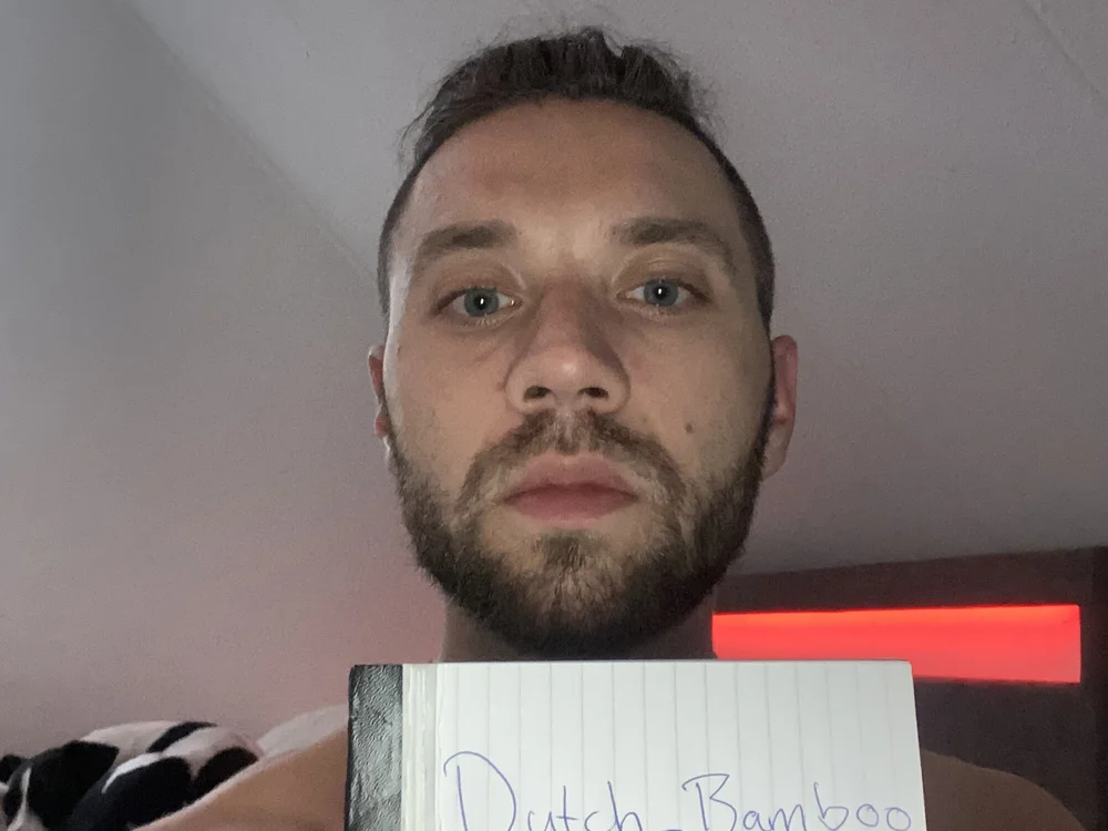 Dutch_Bamboo's Offline XXX Chat
