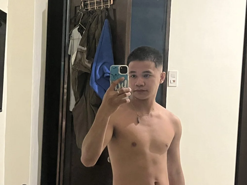 RaVeN354's Offline XXX Chat