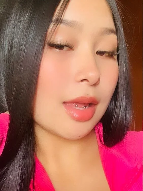 ห้องแชทออฟไลน์ของ MiaQueen_