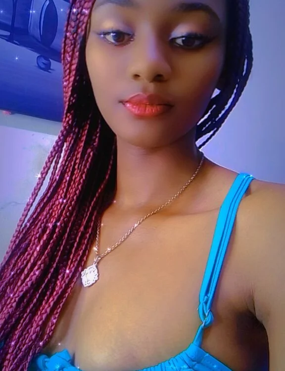 SWEET_BABYFACExXx Offline XXX-chat