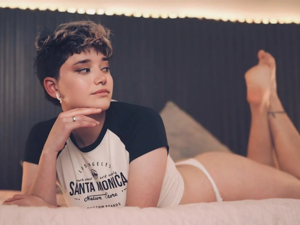 jeroharper_ Chat XXX Ngoại tuyến