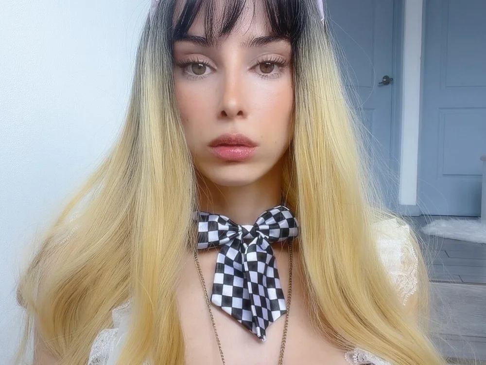 دردشة Anastasia_MR الجنسية دون اتصال