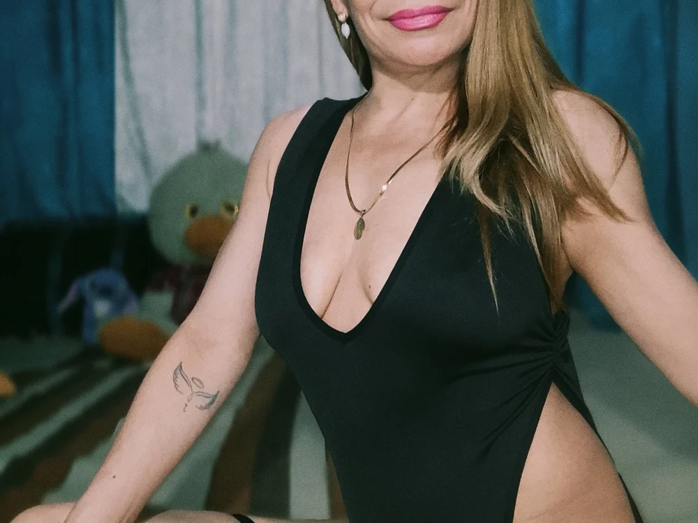 Sammy_bella Obrolan XXX Offline