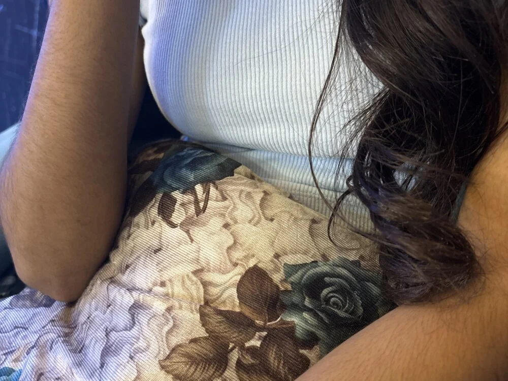 radhya_0's Offline XXX Chat