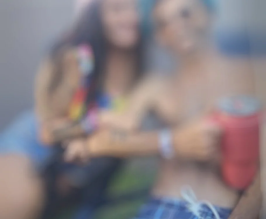 beautynthefreak69's most recent online preview