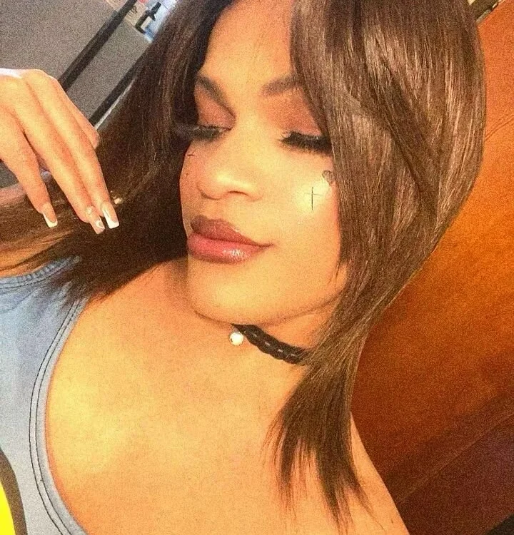 babyhanna_01のオフラインXXXチャット