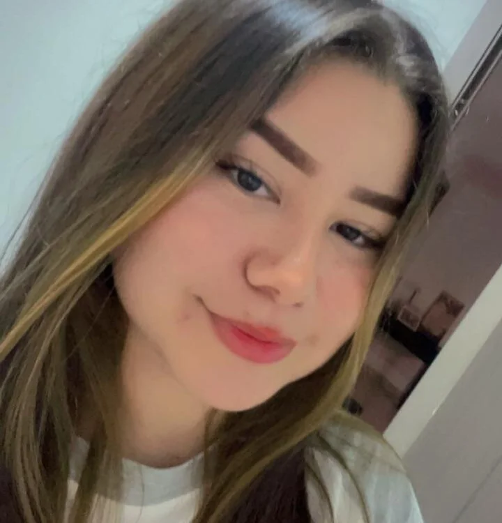 lia_smithx_ offline chatrum