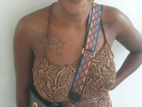 Sweeteboneycherry's webcam live show