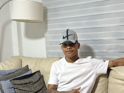 emanuel_23cm profile