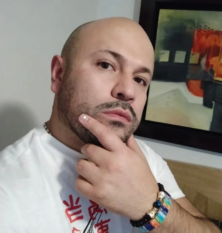 חדר צ'אט לא מקוון של YoncaMelek