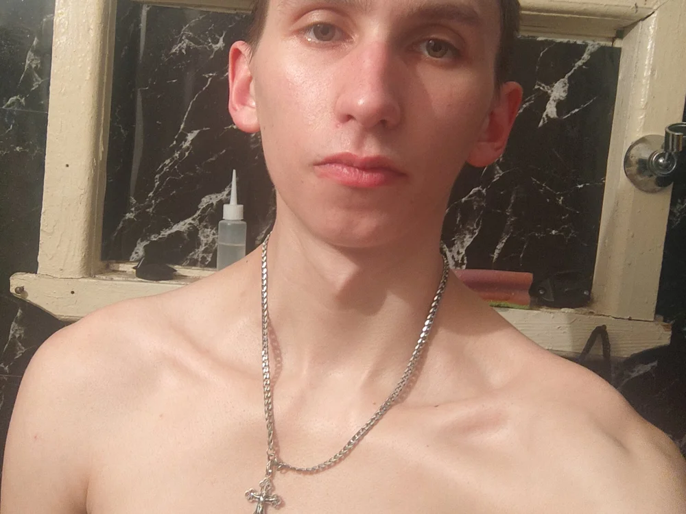 vinipux1333's Offline XXX Chat