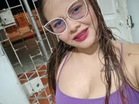 kiaraluna_'s webcam live show