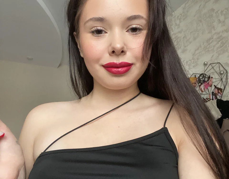 CarrieYoung's Offline Chat Room