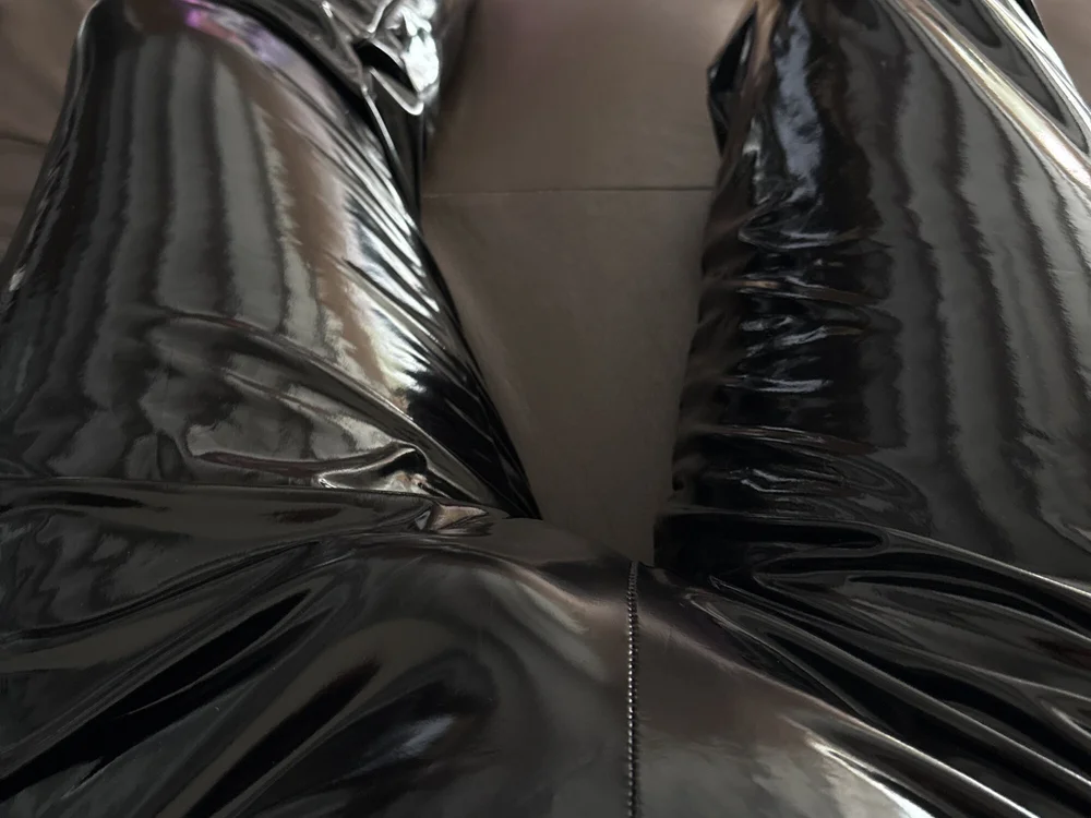 greatcuir1 offline XXX-chat