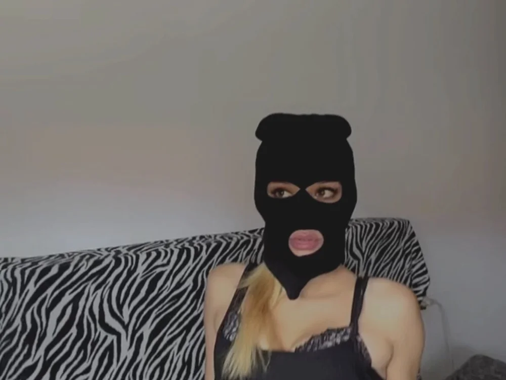 bbykhalessi's Offline XXX Chat