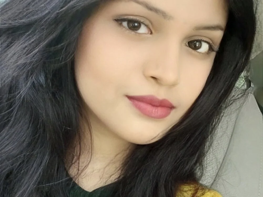 Mona_kunal Offline XXX Chat