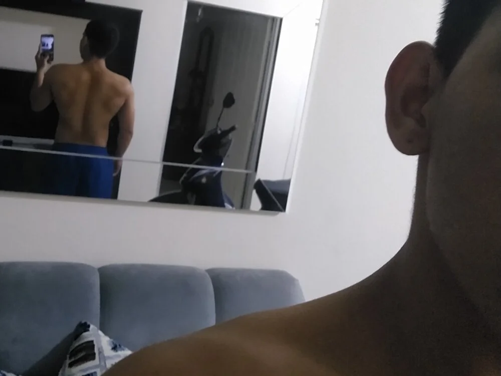 armz5790's Offline XXX Chat