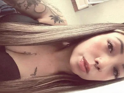 Tifannyy_1dh Female Analyoung Live Webcam Adult