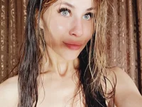 SharonChamber's webcam live show
