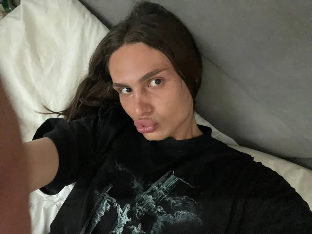 AAngelLux's Offline XXX Chat