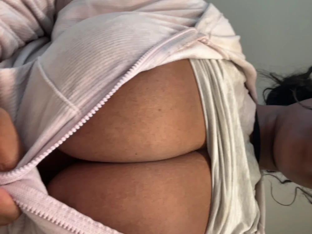 milangilrie's Offline XXX Chat