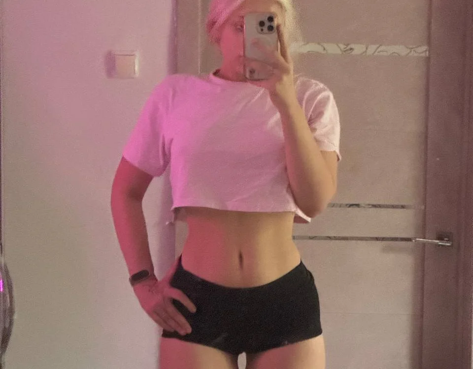 alisaoceaneeyes' Offline XXX Chat