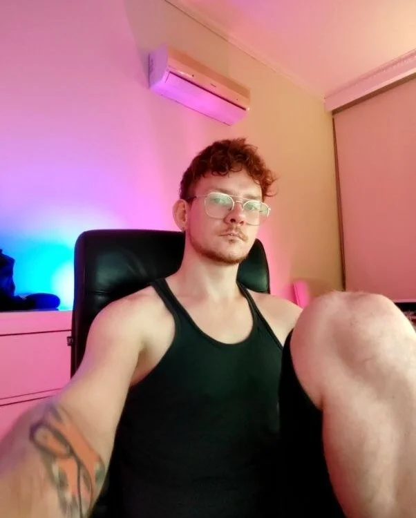 Eugene_Rise's Offline XXX Chat