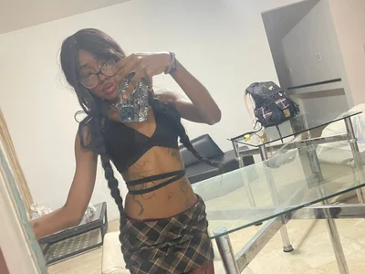 VaiolettMoonUwU profile