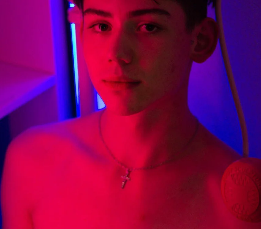 Ohnosashaa: офлайн-секс-чат