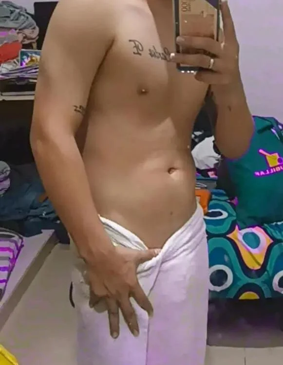 1Jimm_M offline XXX-chat